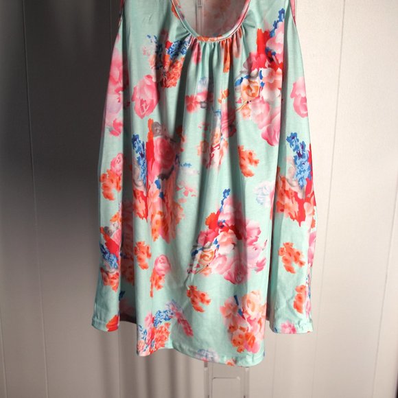 FLORAL BLOSSOM TANK TOP - Picture 2 of 7